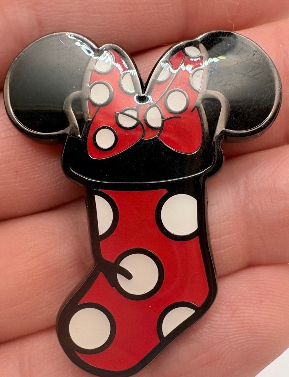 2020 Loungefly Minnie Mouse Stocking Pin-Red, Black & White